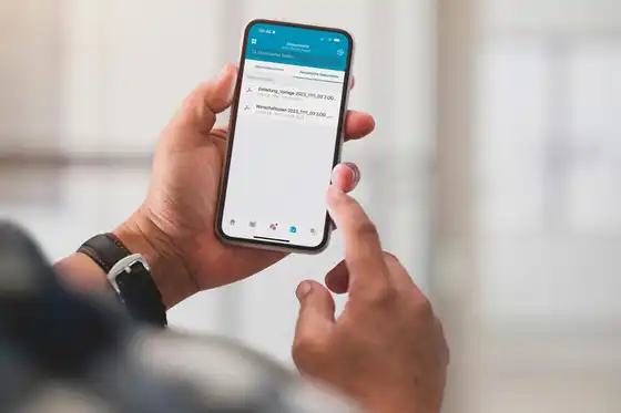 Die Homecase Anwendung auf einem Mobilgerät
